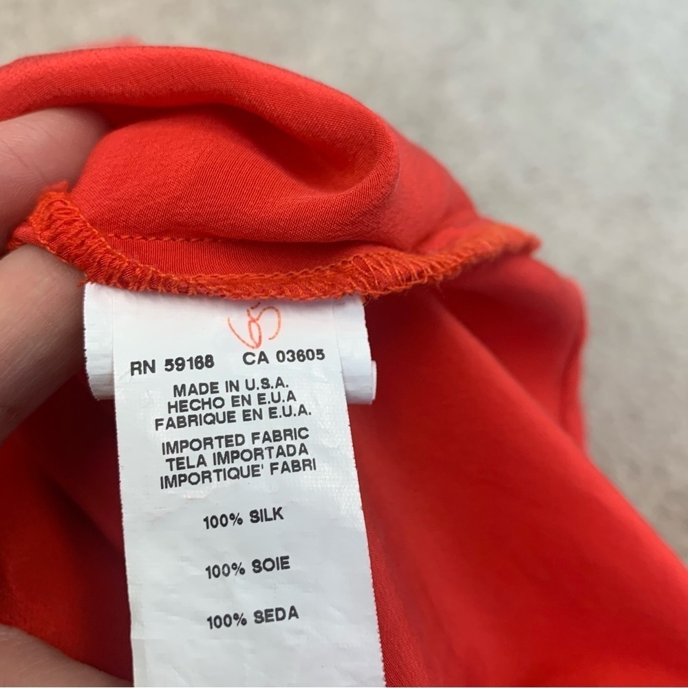 Fifteen Twenty blood orange red tie neck 100% silk blouse Sz L - Picture 8 of 11